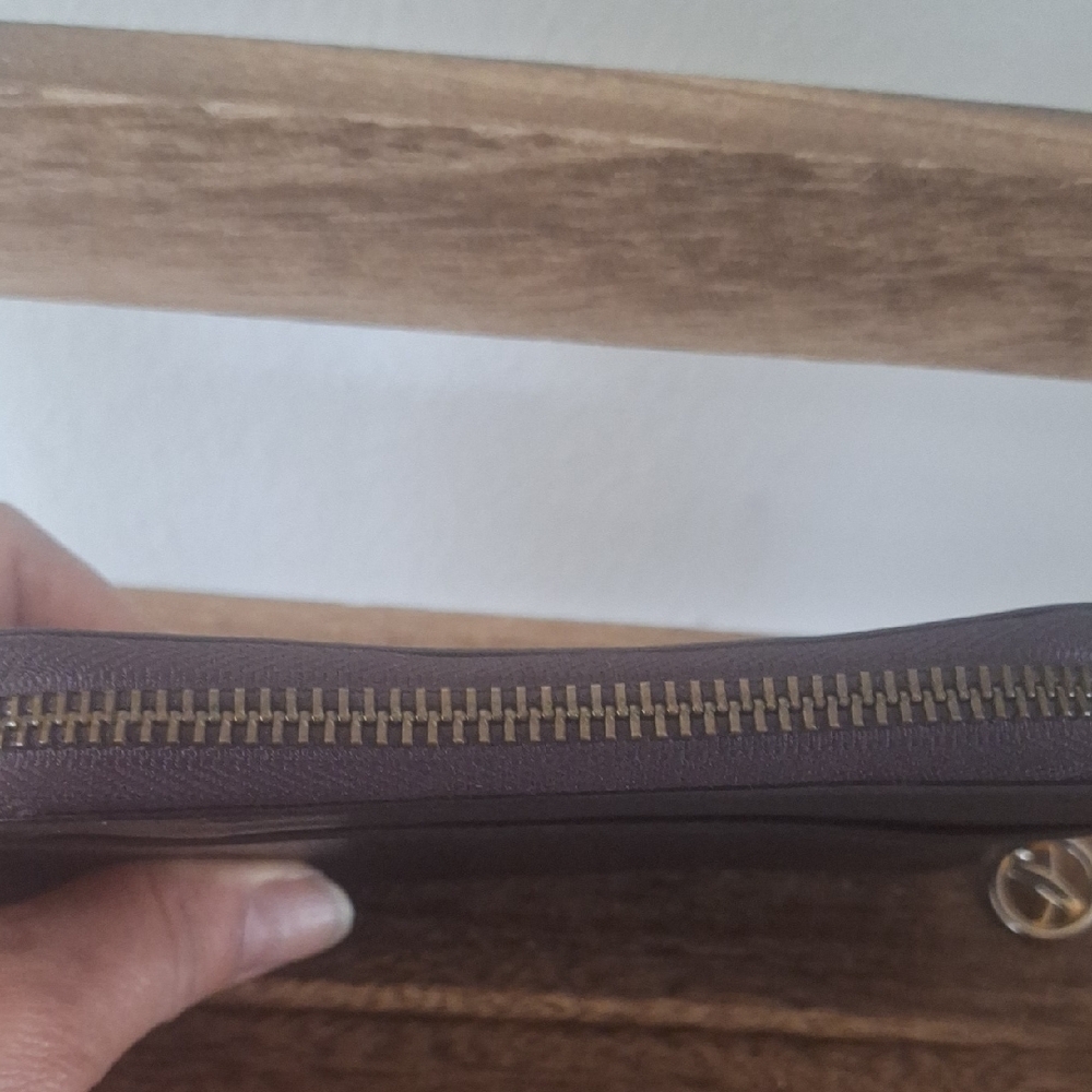 Vintage Paloma Picasso Black Wallet with Gold X Accent Quality Leather - Picture 5 of 10